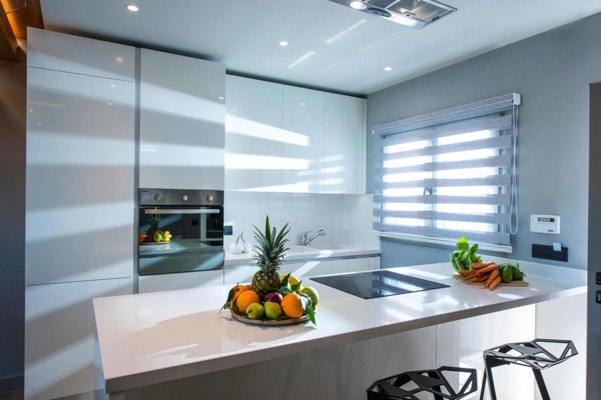 Luxury Living Apartments Kokkini Hani Exterior photo