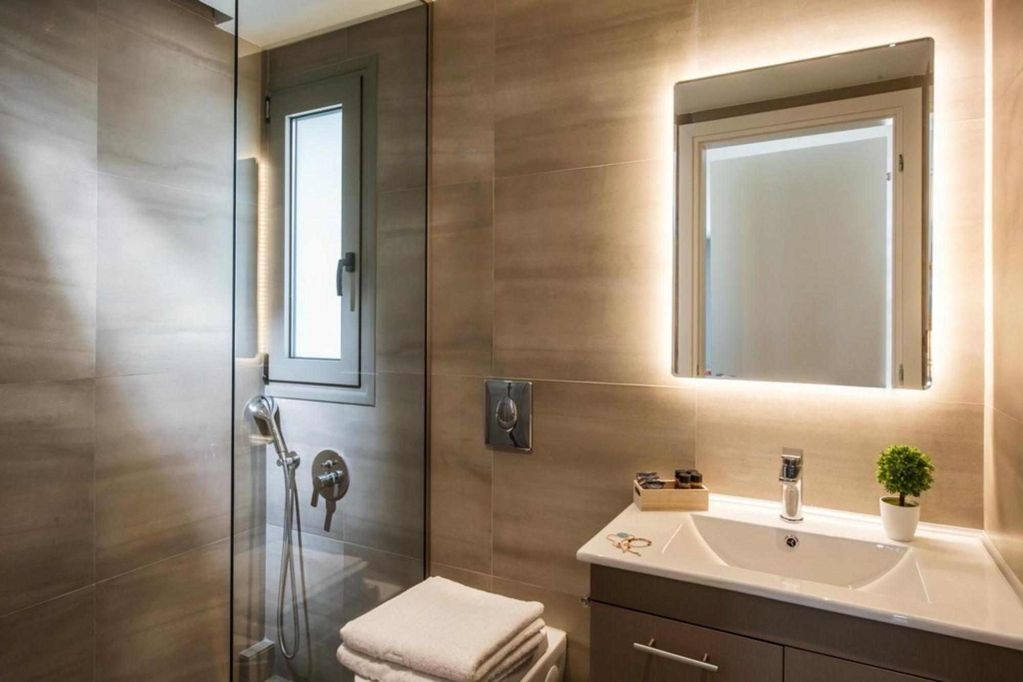 Luxury Living Apartments Kokkini Hani Exterior photo