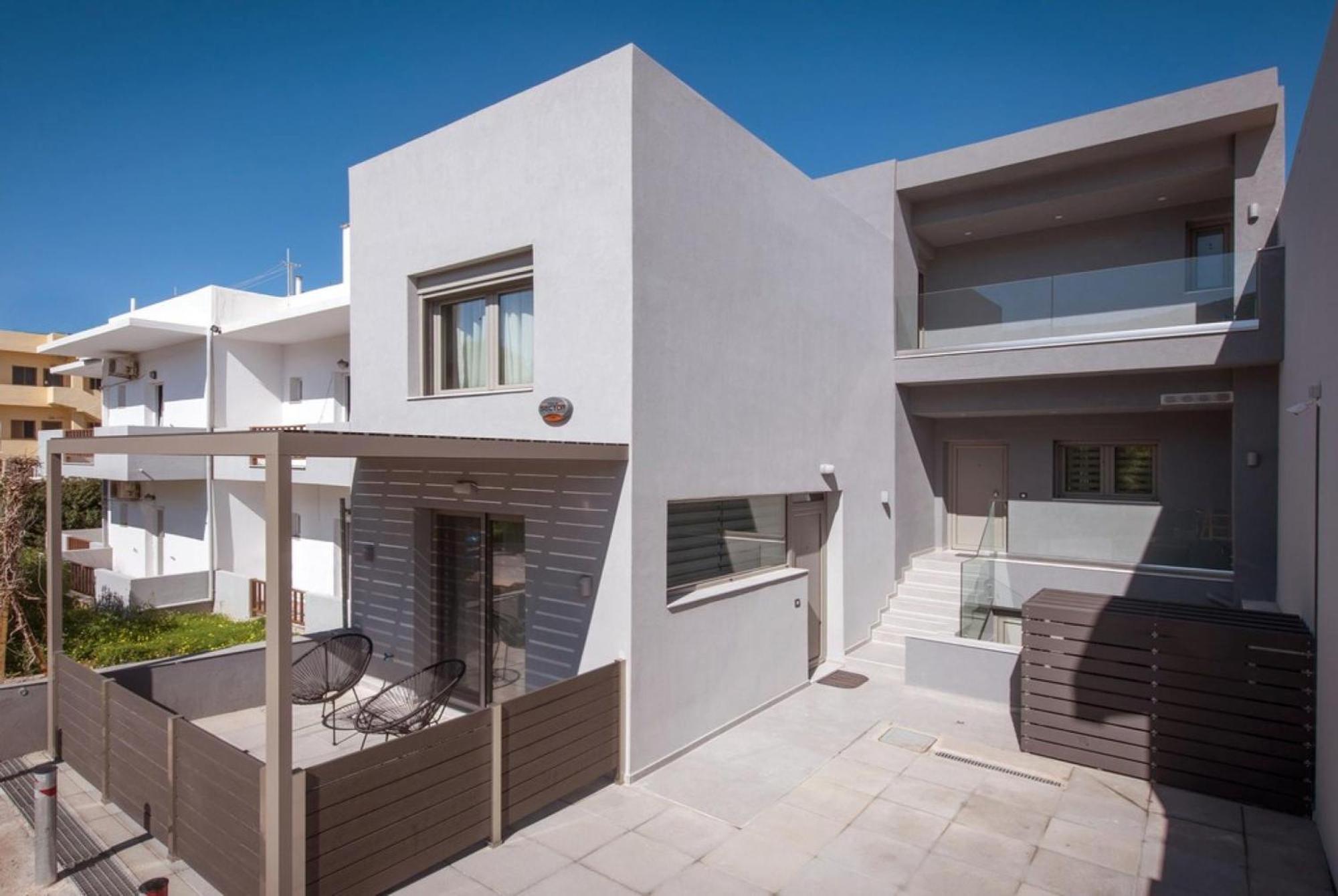 Luxury Living Apartments Kokkini Hani Exterior photo