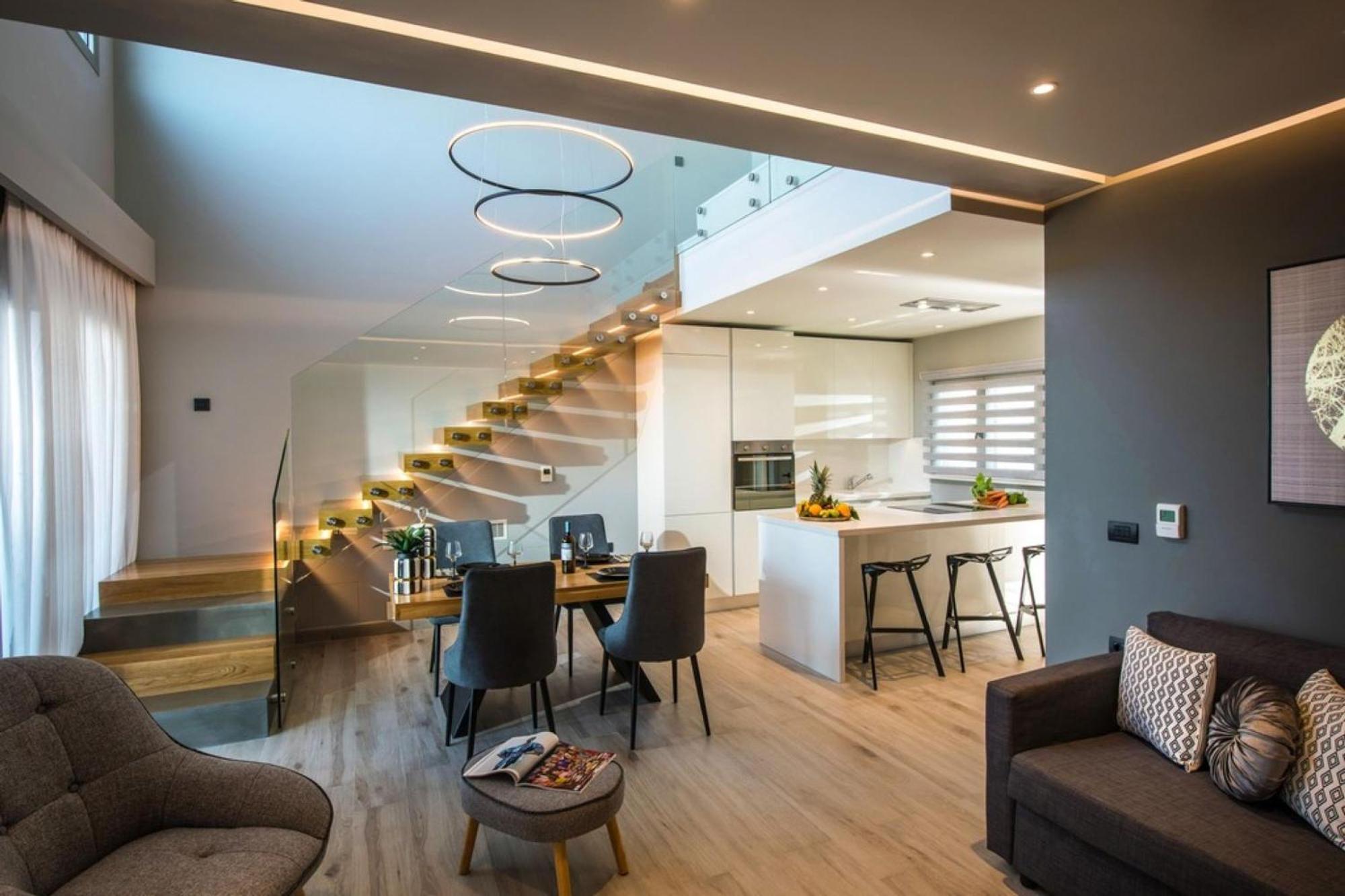 Luxury Living Apartments Kokkini Hani Exterior photo
