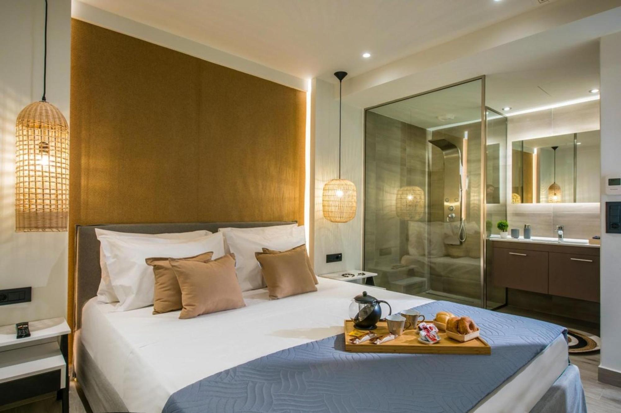 Luxury Living Apartments Kokkini Hani Exterior photo